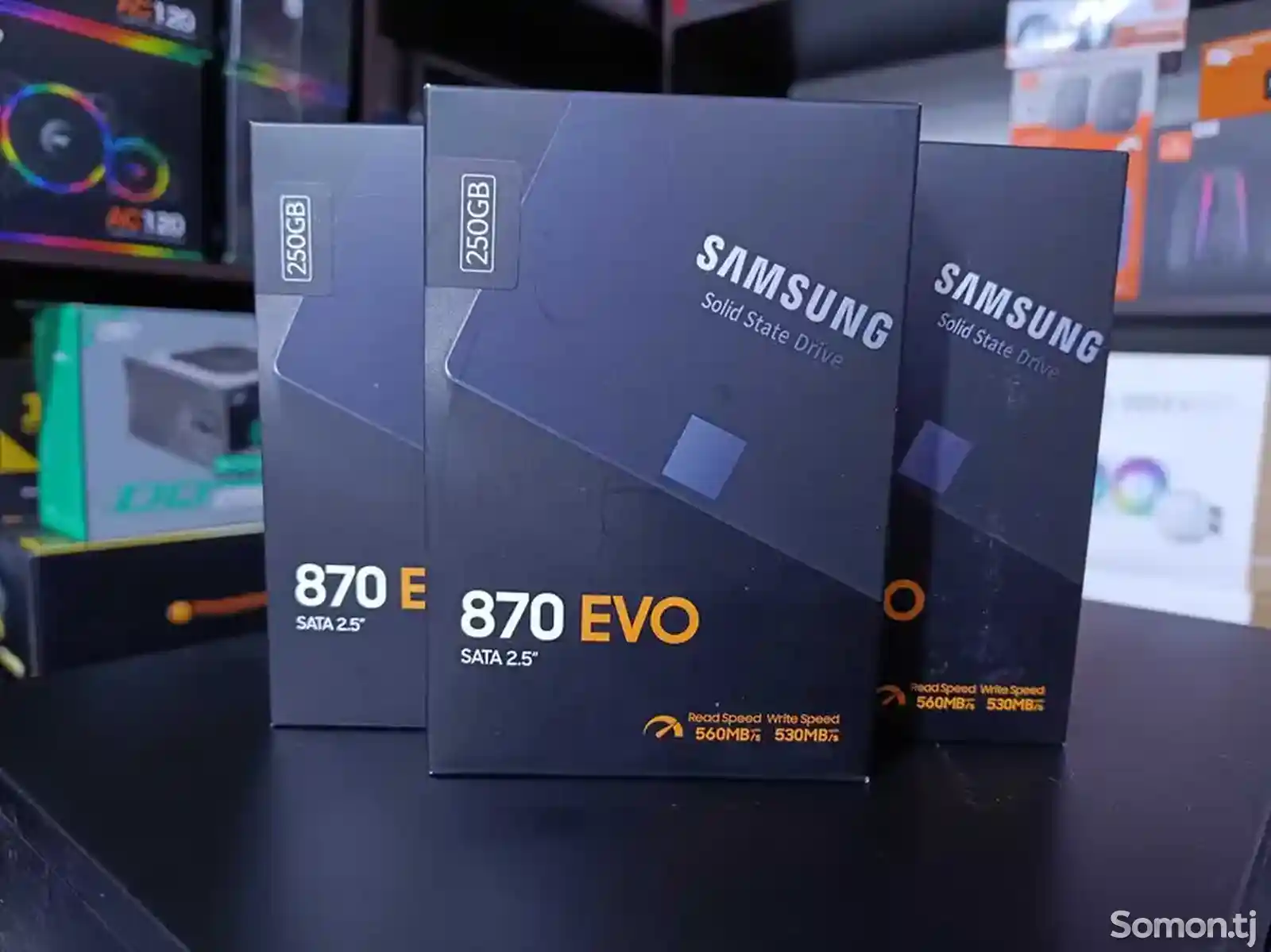 SSD накопитель Samsung 970 EVO / 250Gb 560Mb/S-1