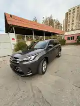 Toyota Highlander, 2017-4