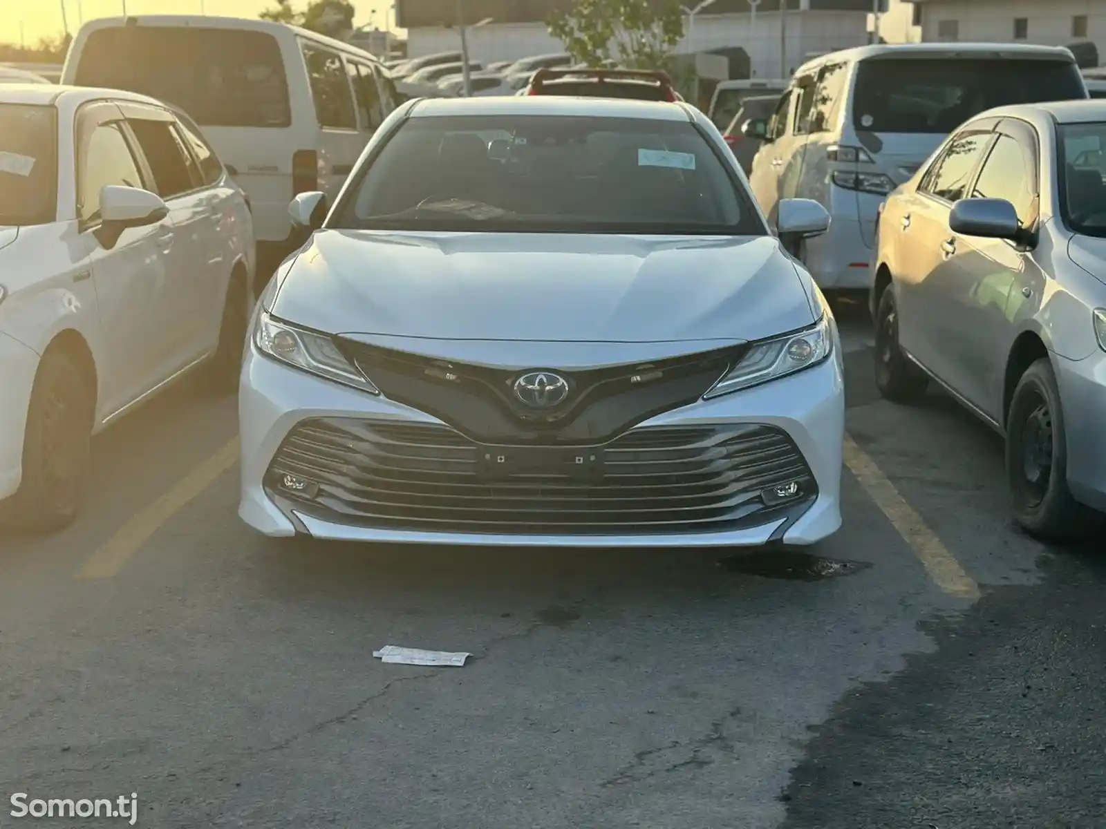 Toyota Camry, 2017-1