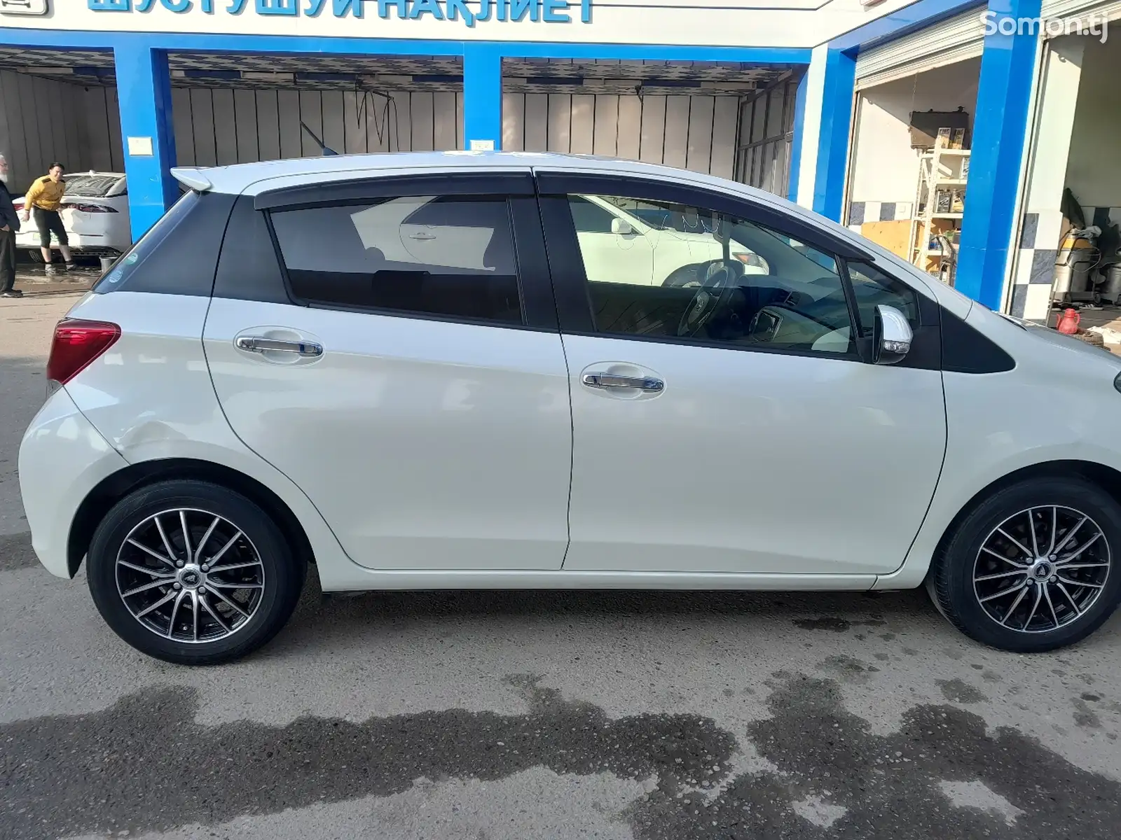 Toyota Vitz, 2015-1