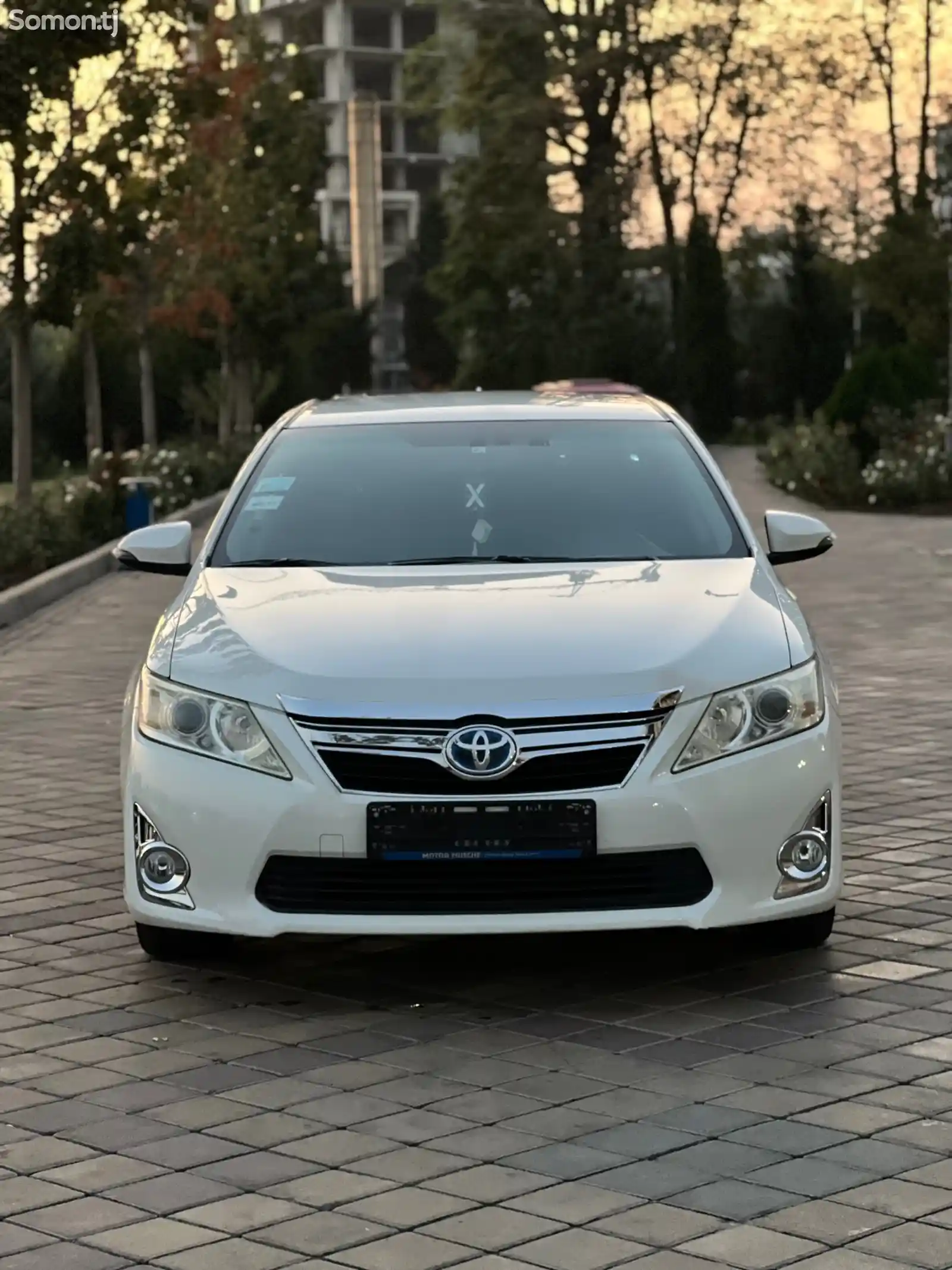 Toyota Camry, 2012-1