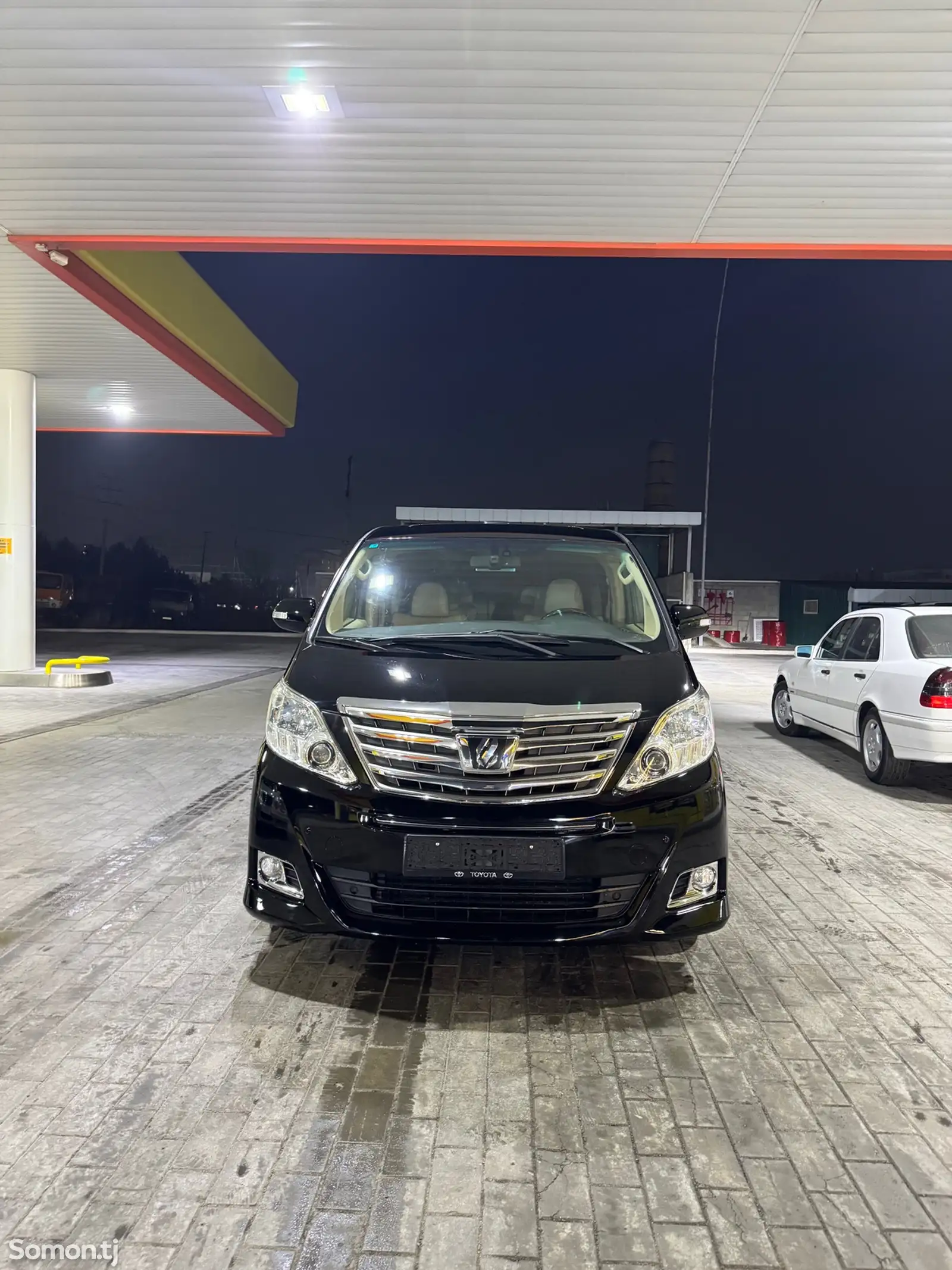 Toyota Alphard, 2014-1