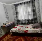 2-комн. квартира, 2 этаж, 40м², Универмаг-4