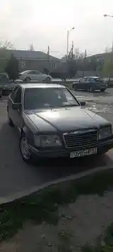 Mercedes-Benz W124, 1994-10