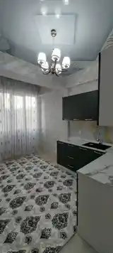 2-комн. квартира, 1 этаж, 64 м², 30 мкр-5