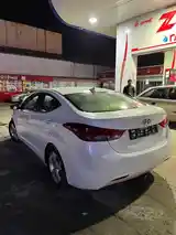 Hyundai Elantra, 2013-6