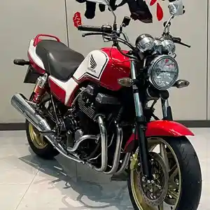 Мотоцикл Honda CB750 на заказ