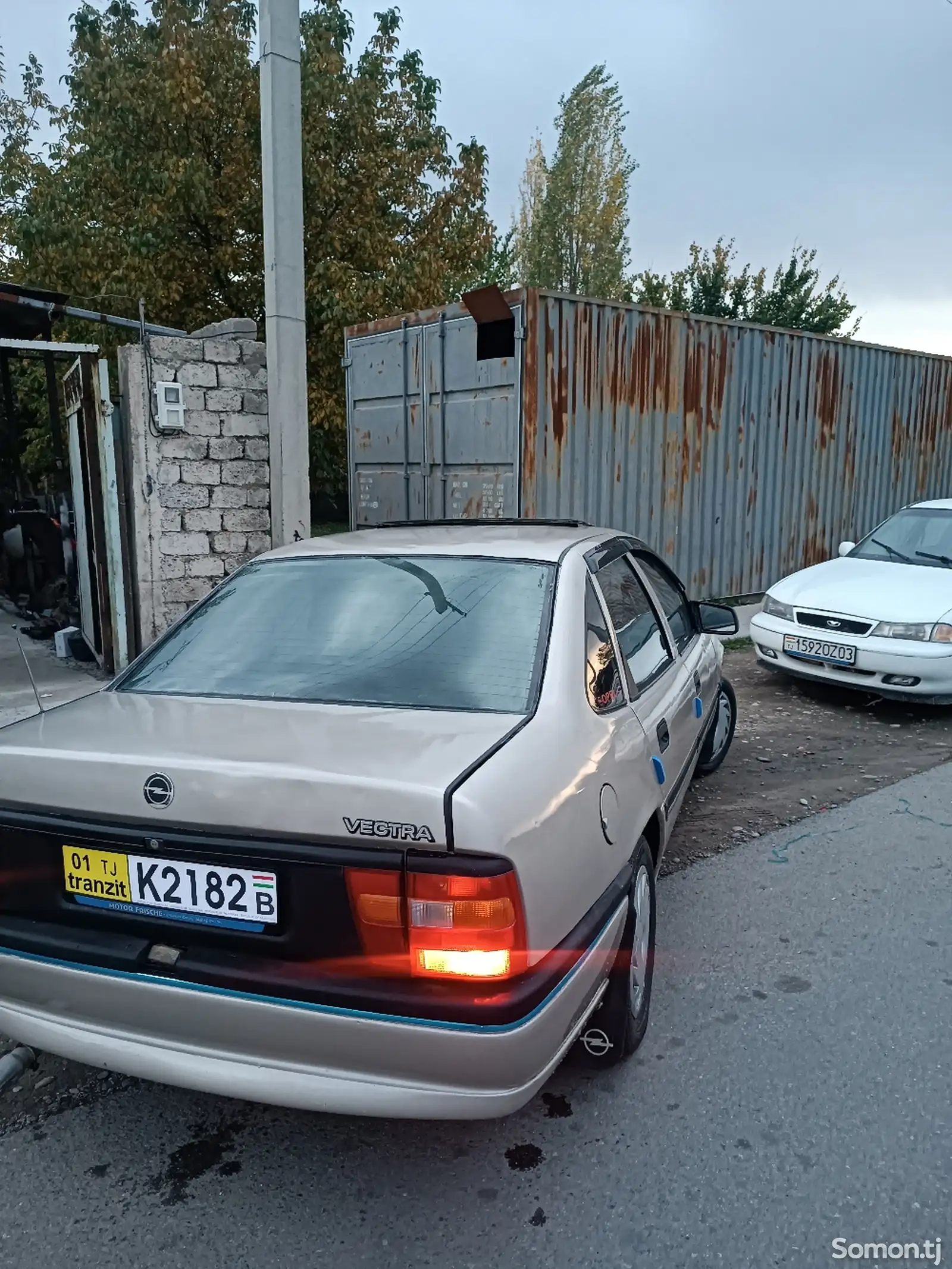 Opel Vectra A, 1992-1