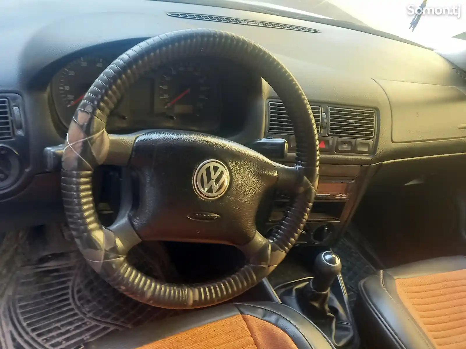 Volkswagen Golf, 1999-8