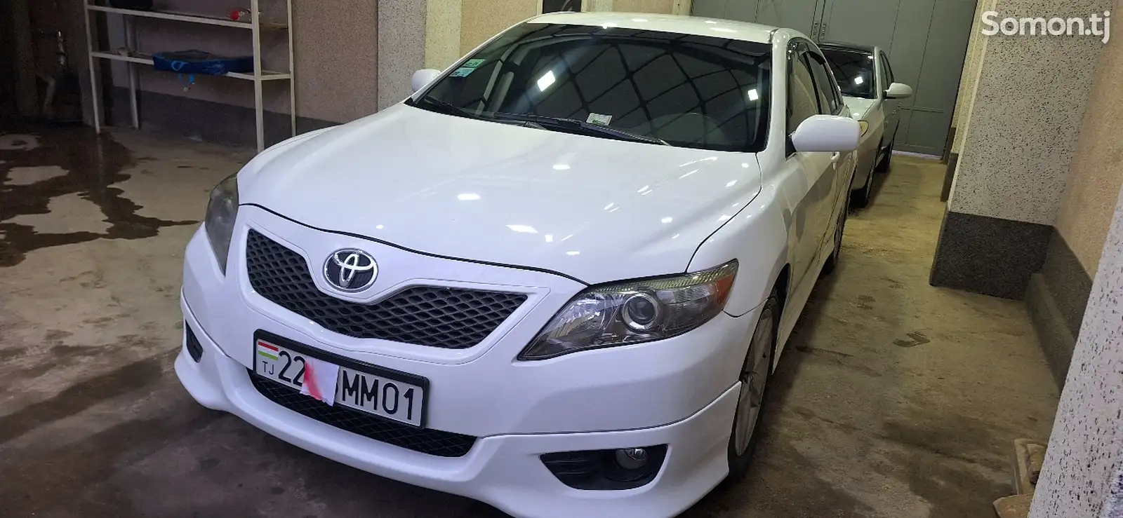 Toyota Camry, 2010-1