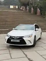 Toyota Camry, 2015-3