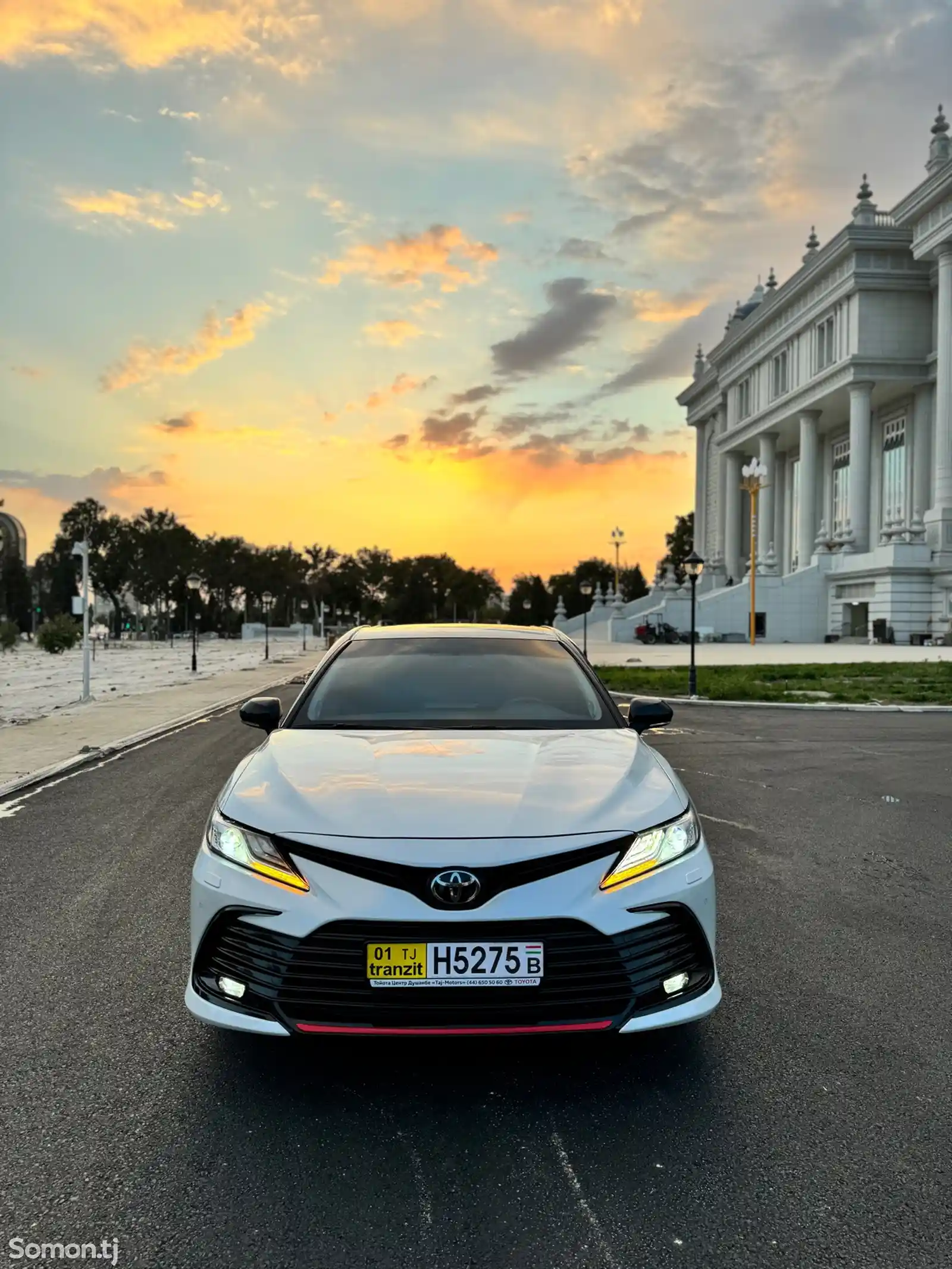 Toyota Camry, 2022-1