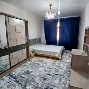 4-комн. квартира, 4 этаж, 118 м², 19мкр