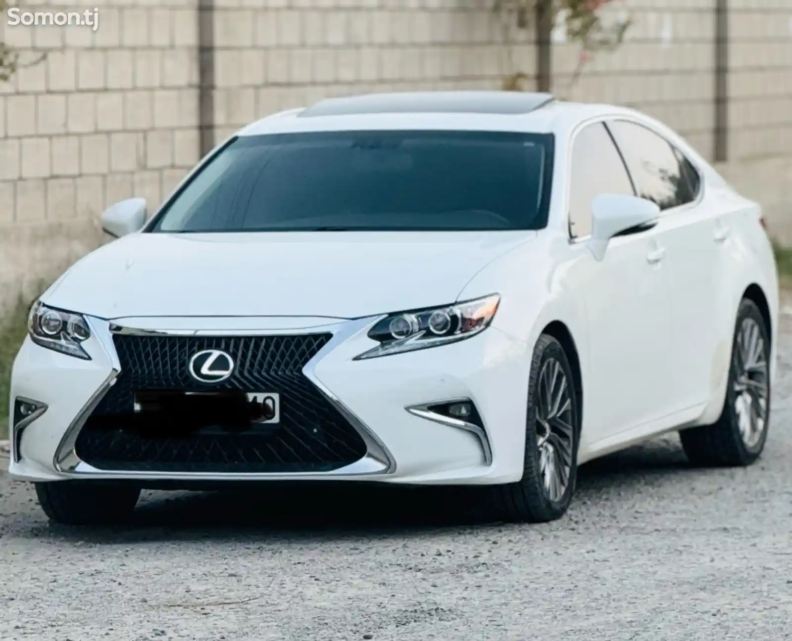 Lexus ES series, 2013-1