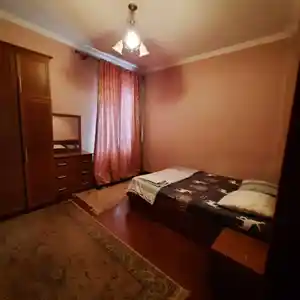 1-комн. квартира, 3 этаж, 35 м², 33мкр