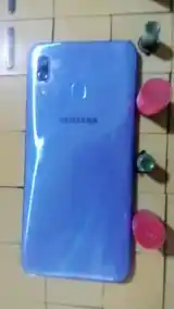 Samsung Galaxy A30-2