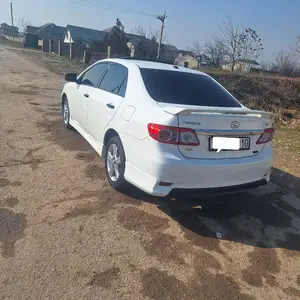 Toyota Corolla, 2012