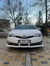 Toyota Camry, 2014-6