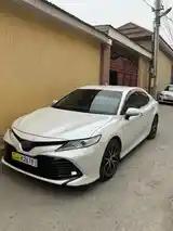 Toyota Camry, 2017-2