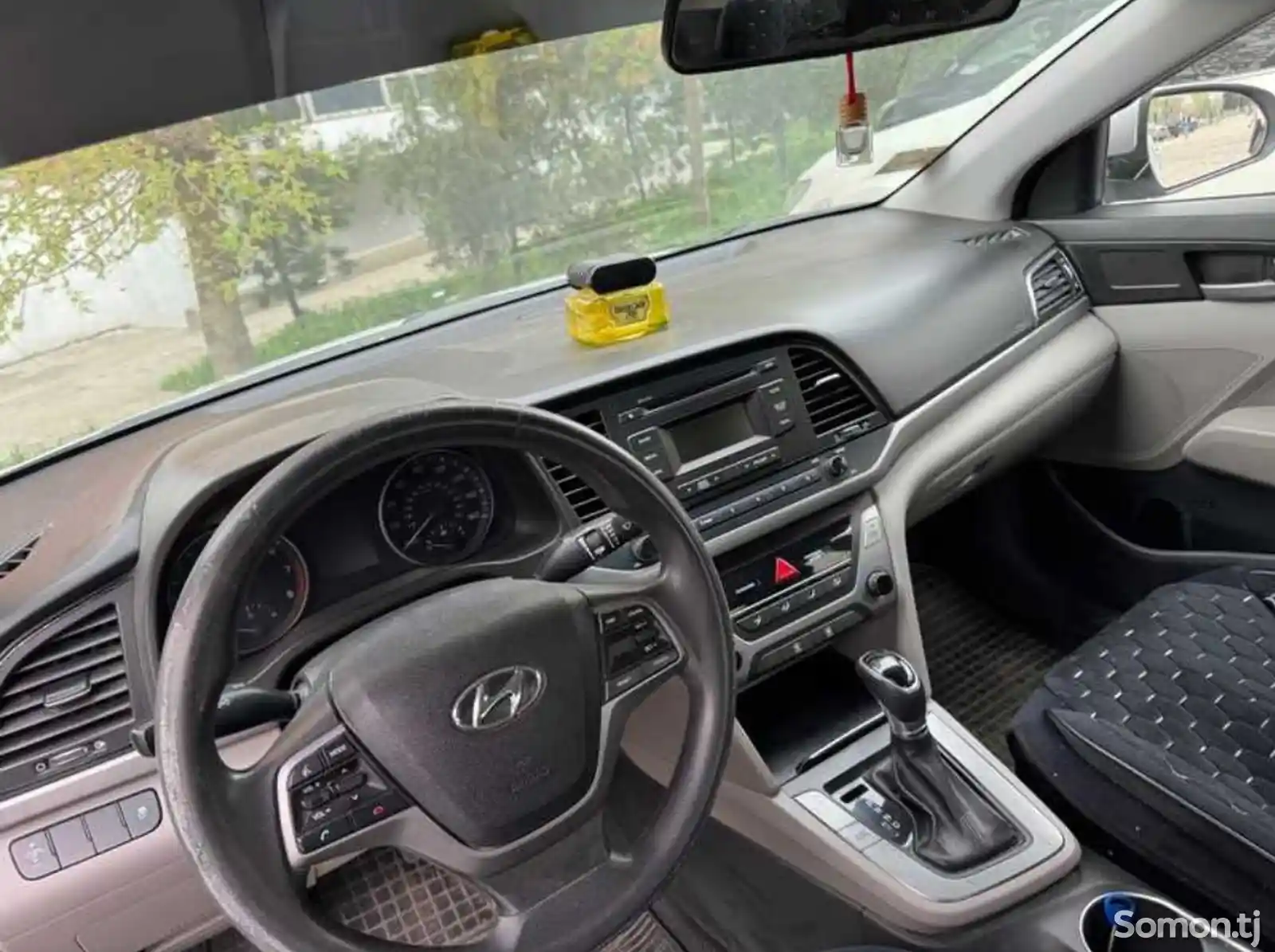 Hyundai Elantra, 2018-4