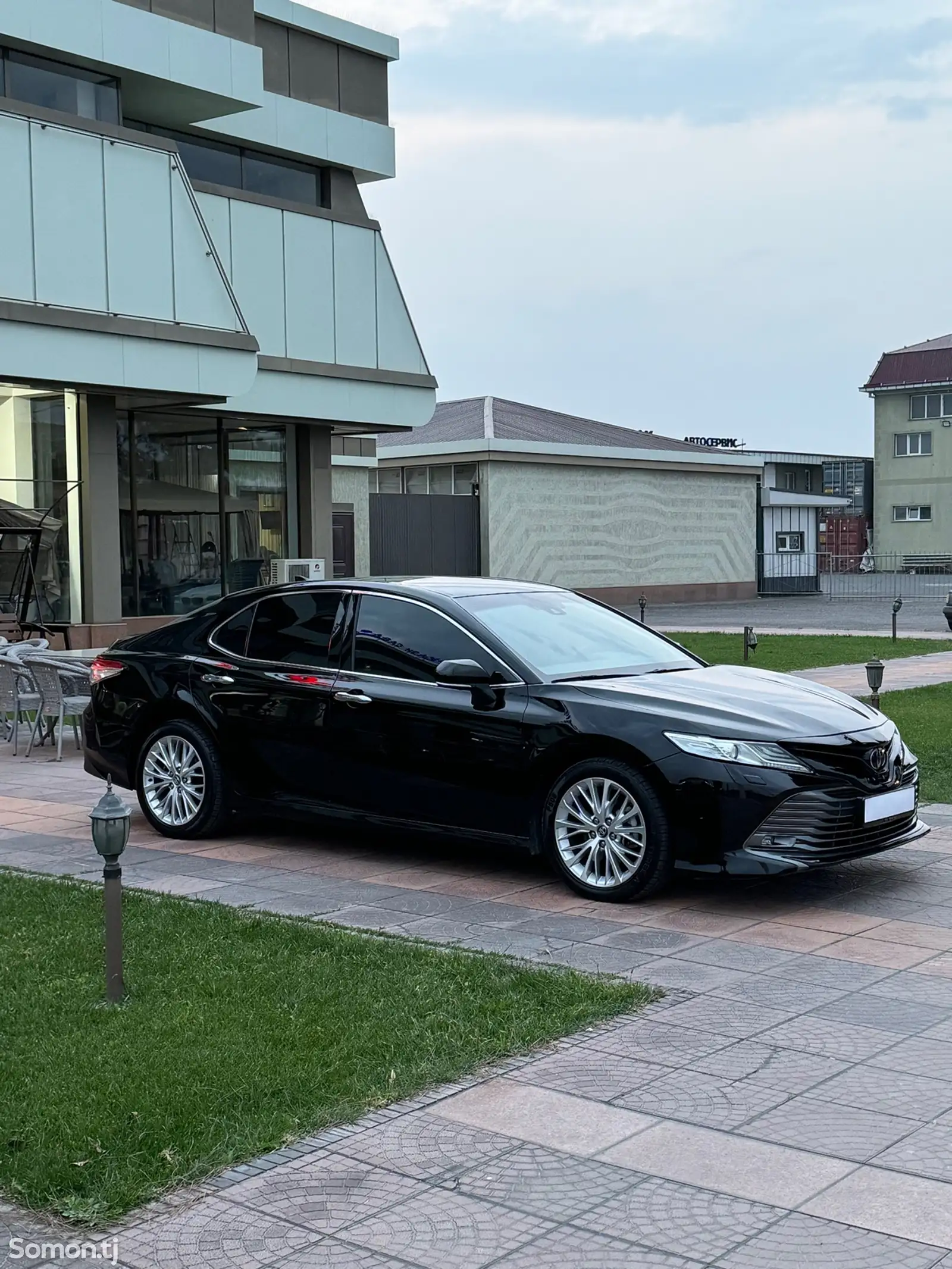 Toyota Camry, 2019-5