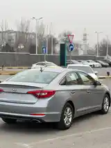 Hyundai Sonata, 2015-8