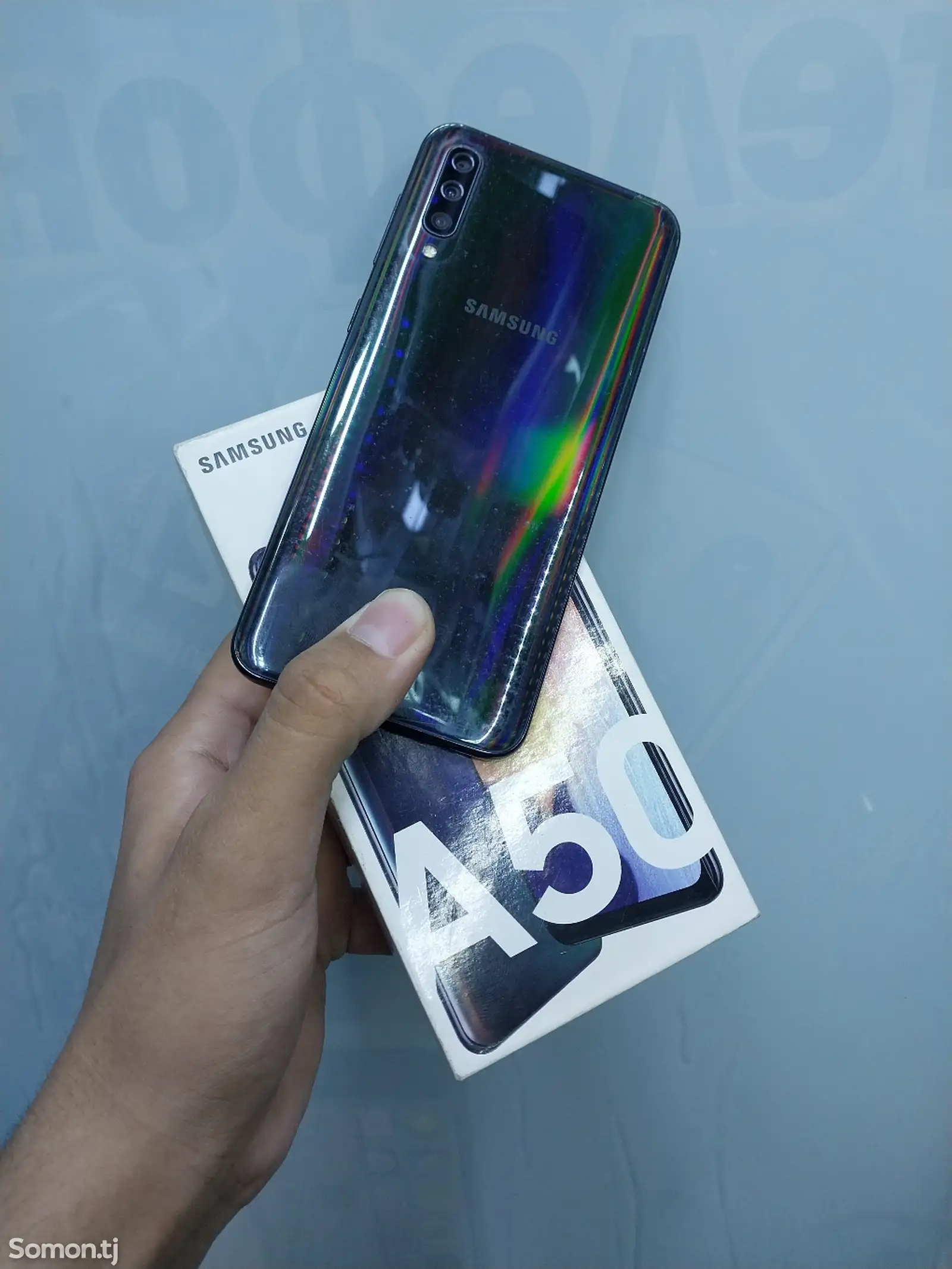 Samsung Galaxy A50-1