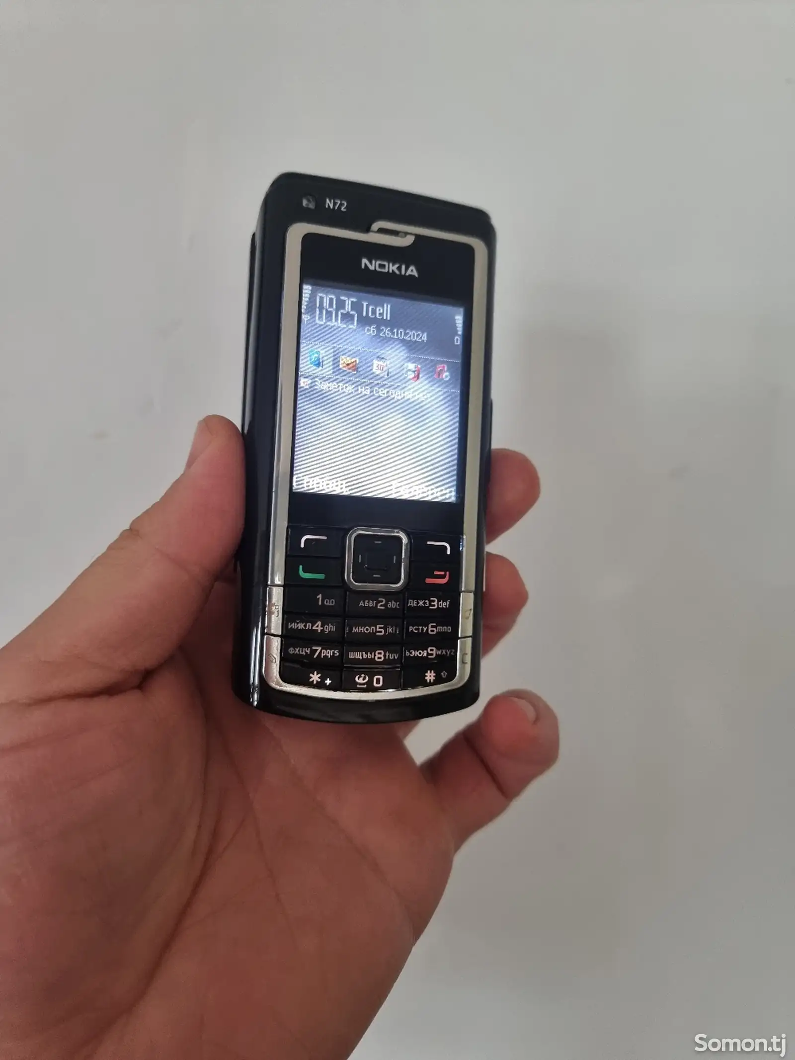 Nokia N72-1