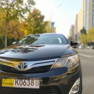 Toyota Camry, 2014