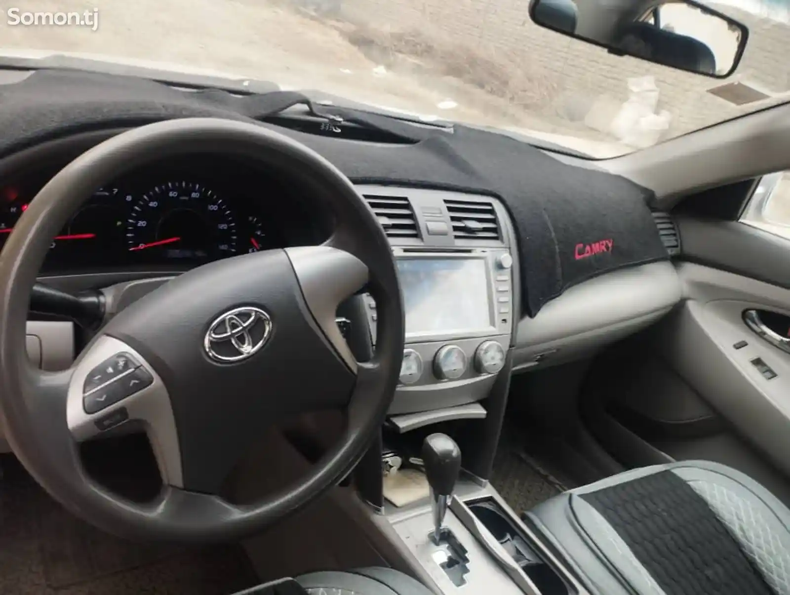 Toyota Camry, 2010-1