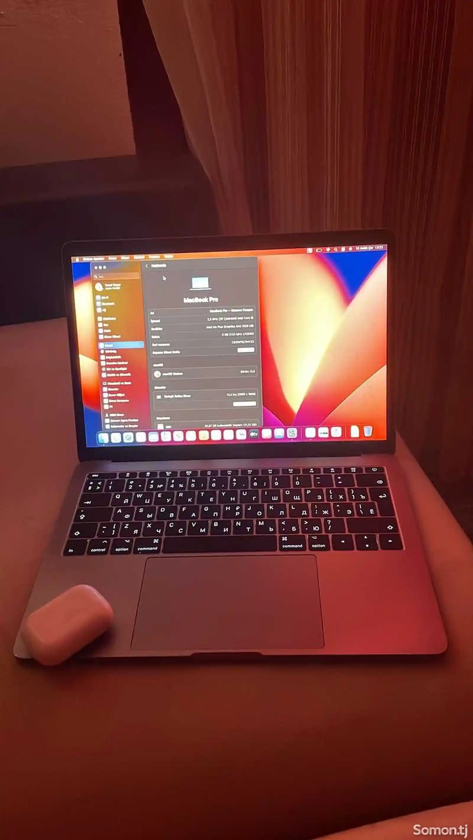 Ноутбук Apple Macbook-1