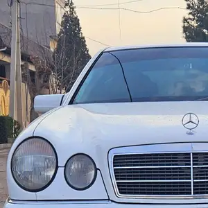 Mercedes-Benz E class, 1999