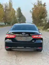 Toyota Camry, 2018-3