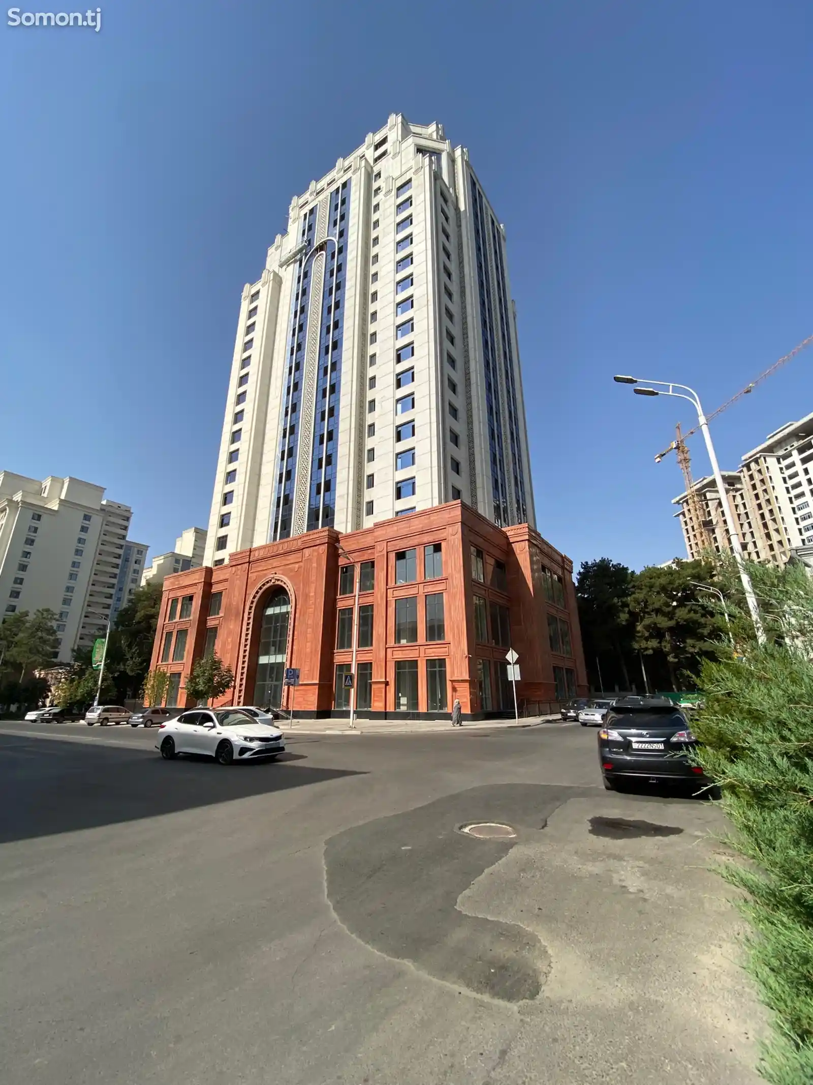 3-комн. квартира, 7 этаж, 138 м², И. Сомони-3