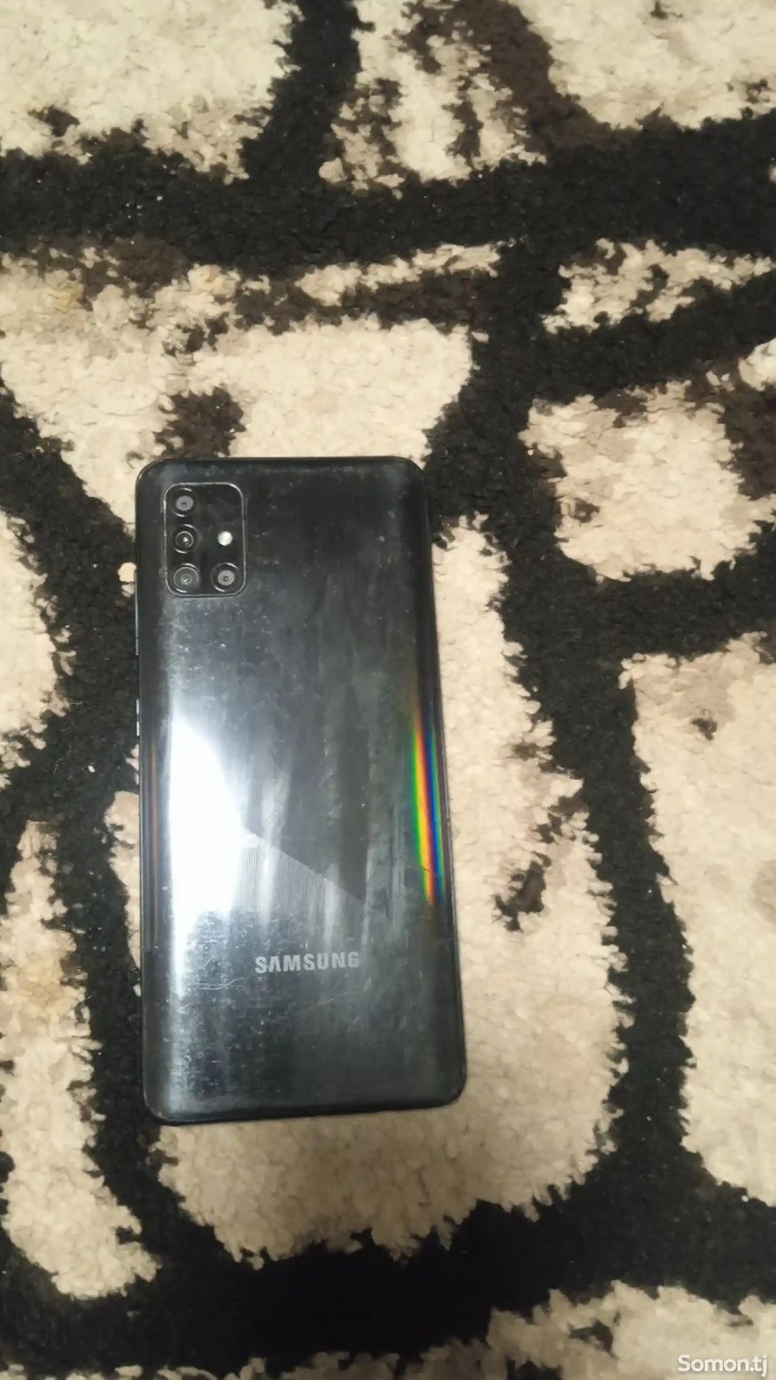 Samsung Galaxy A51-1