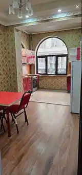 2-комн. квартира, 2 этаж, 90м², И. Сомони-4