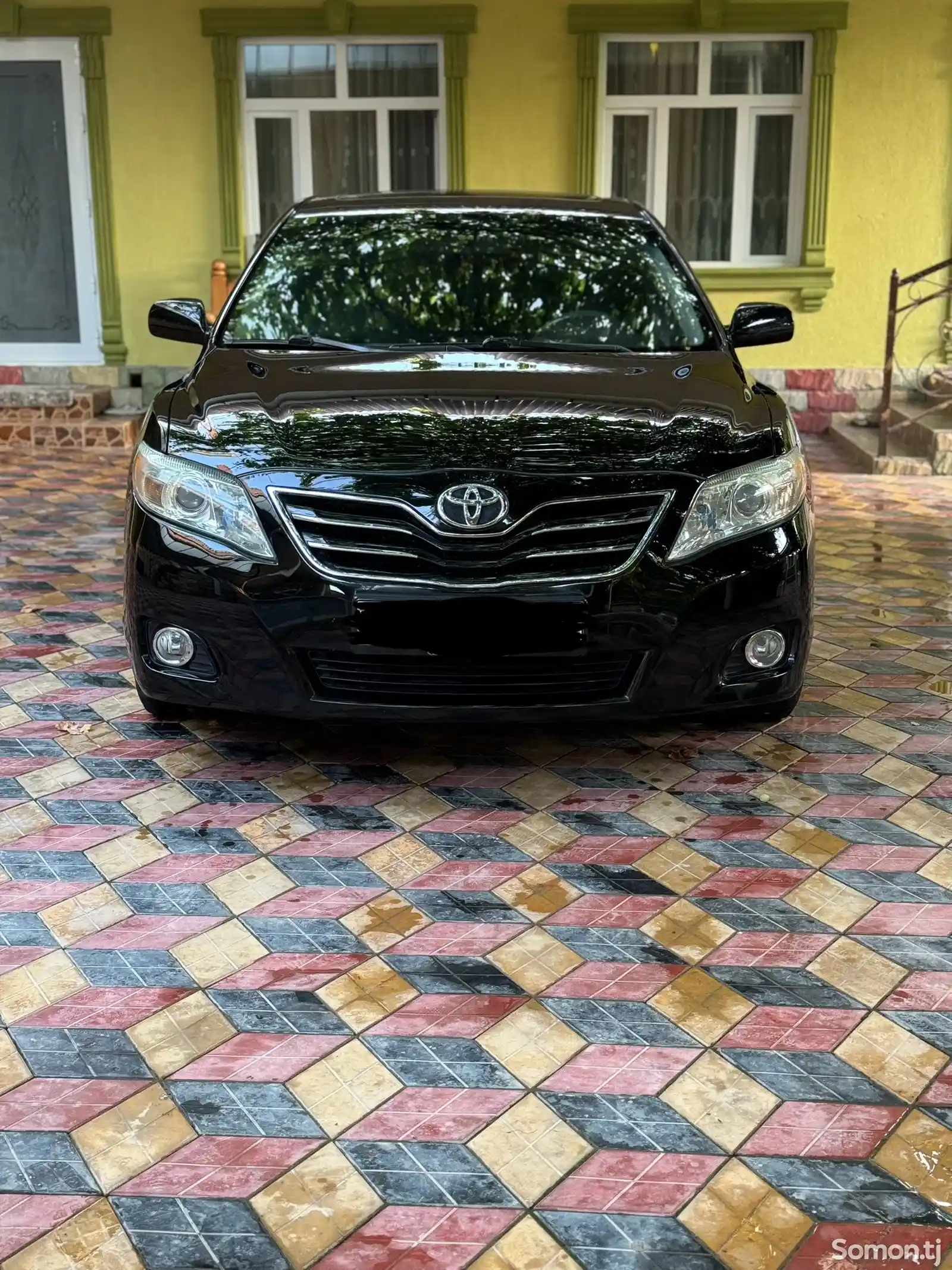 Toyota Camry, 2010-1