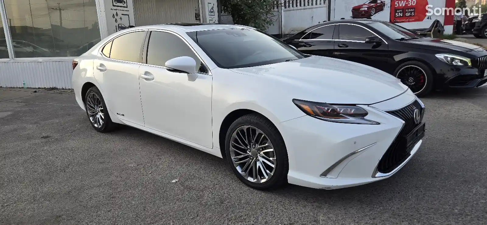 Lexus ES series, 2014-10