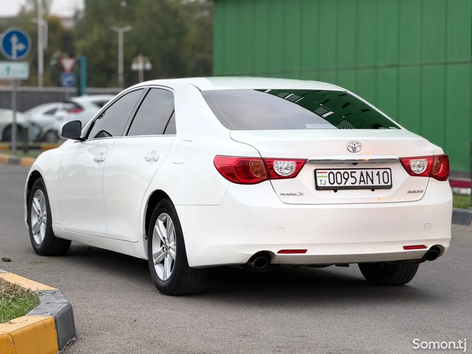 Toyota Mark X, 2010-7