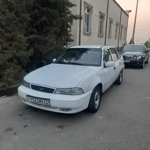 Daewoo Nexia, 1996