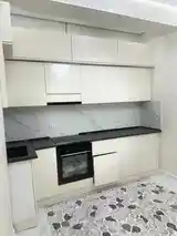 2-комн. квартира, 15 этаж, 85 м², 92 мкр-3