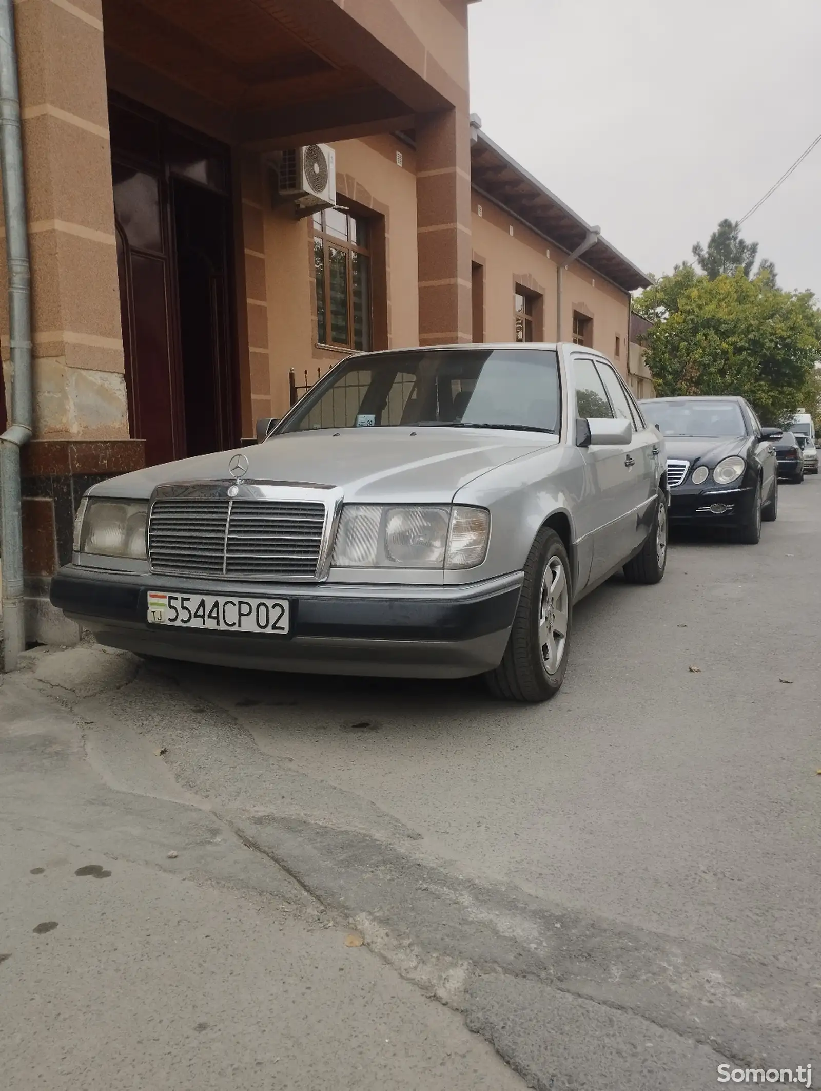 Mercedes-Benz W124, 1991-1