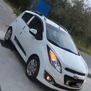 Chevrolet Spark, 2015