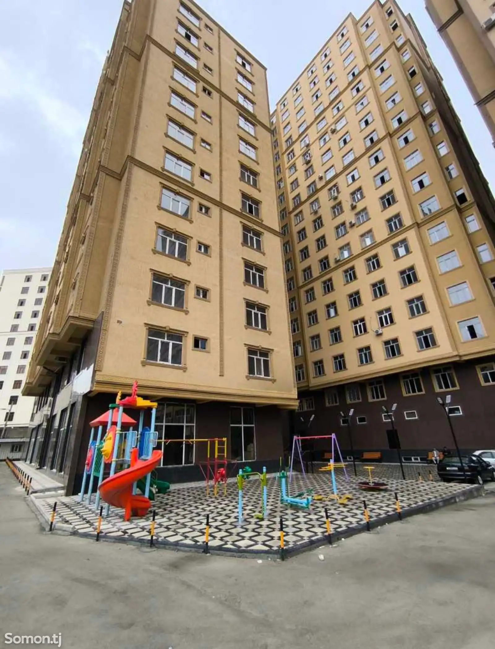 3-комн. квартира, 6 этаж, 134 м², Волна,зелёный базар-1