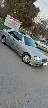 Mercedes-Benz C class, 1999-7