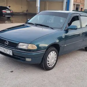 Opel Astra F, 1995