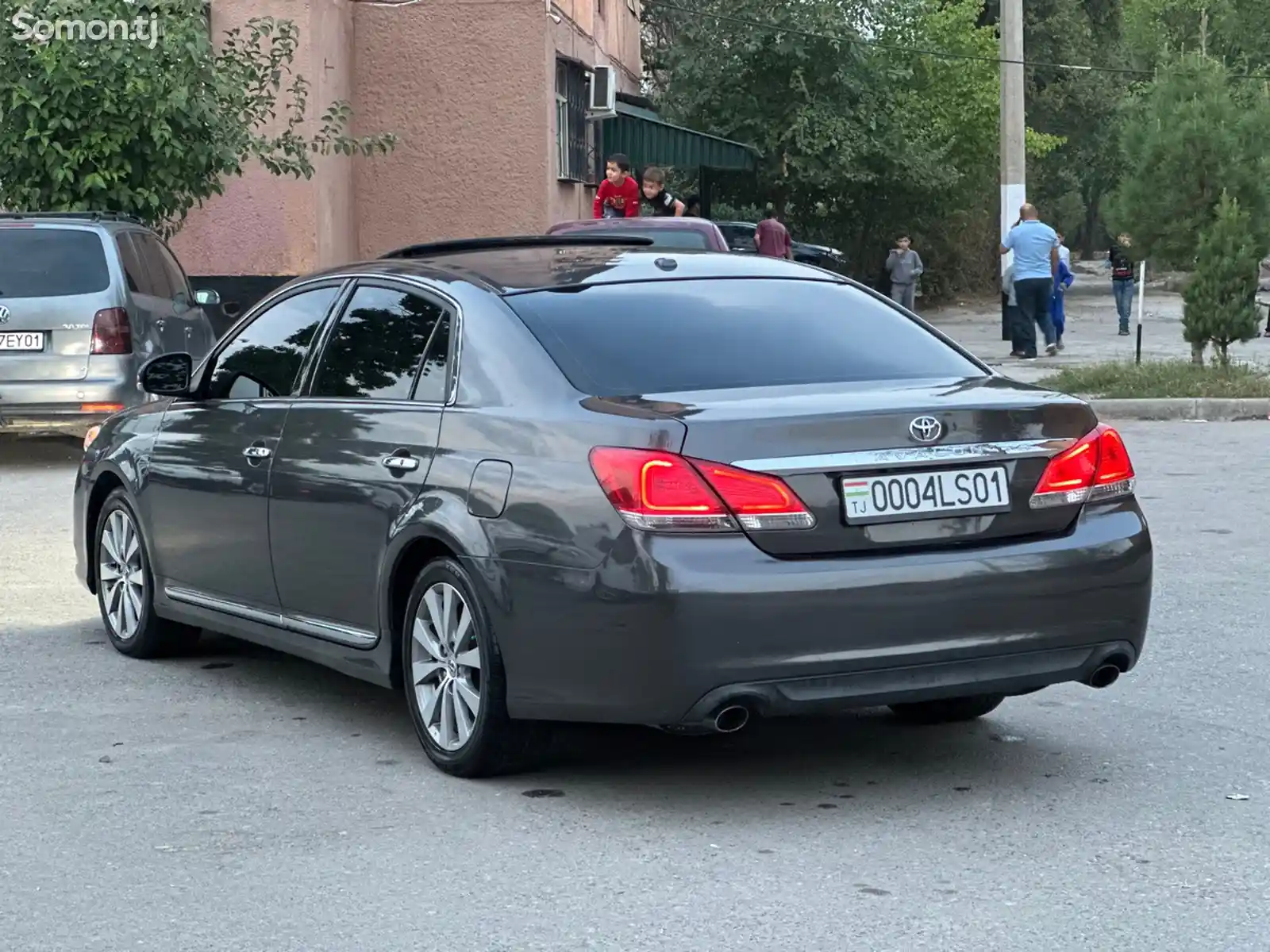 Toyota Avalon, 2011-6