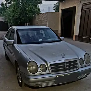 Mercedes-Benz Е class, 1996