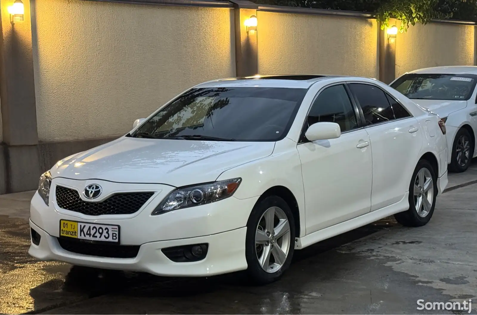 Toyota Camry, 2010-7