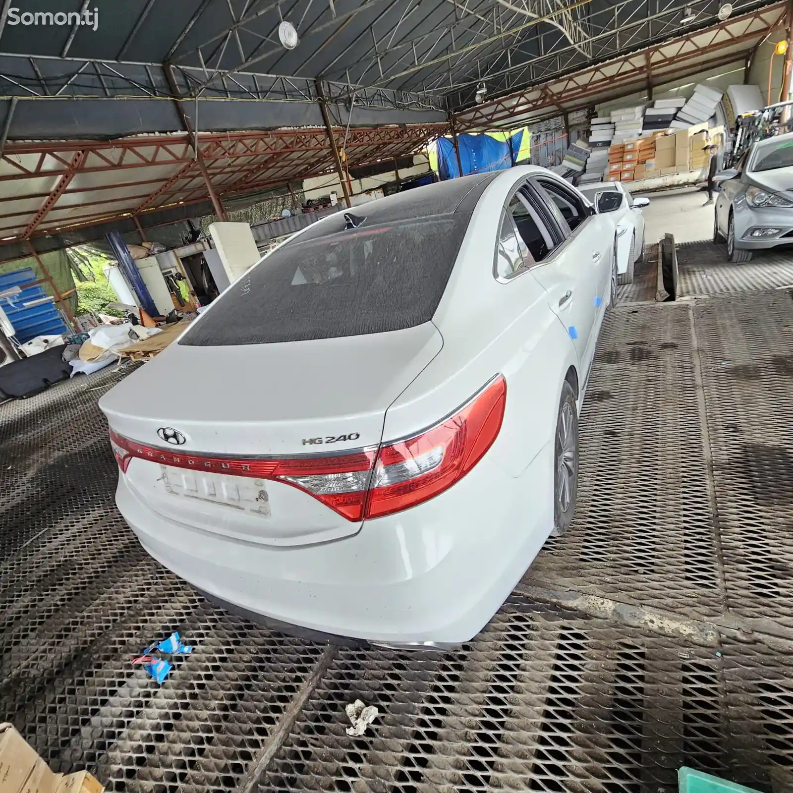 Hyundai Grandeur, 2015-6